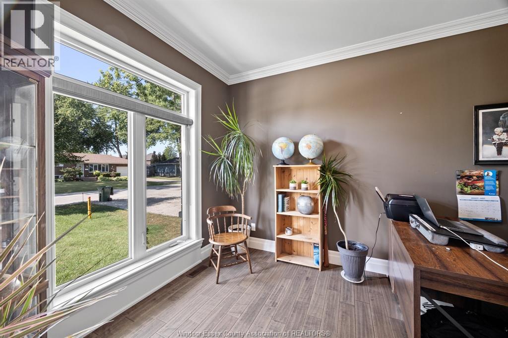 225 Elsworth, Lasalle, Ontario  N9J 0C6 - Photo 6 - 25028131