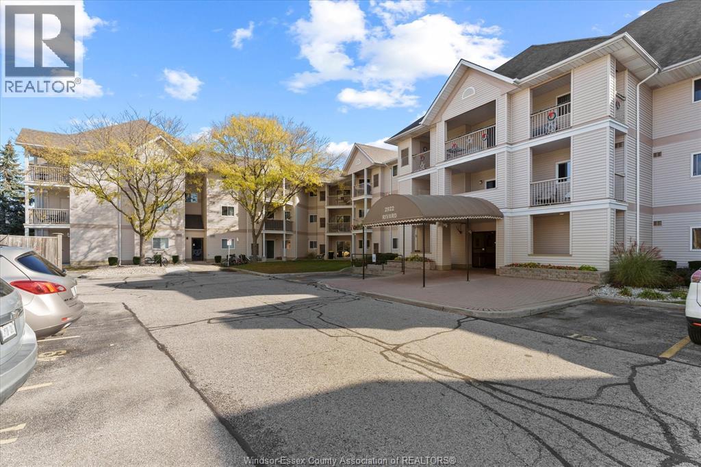 2922 RIVARD Unit# 116, Windsor, Ontario