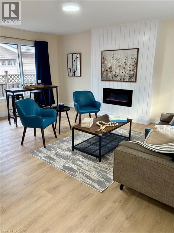 72 West 25th Street, Hamilton, Ontario  L9C 4X2 - Photo 6 - 40780495