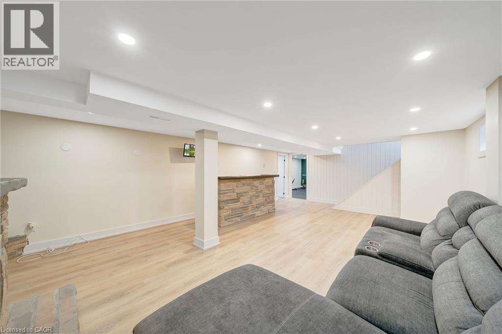 72 West 25th Street, Hamilton, Ontario  L9C 4X2 - Photo 28 - 40780495