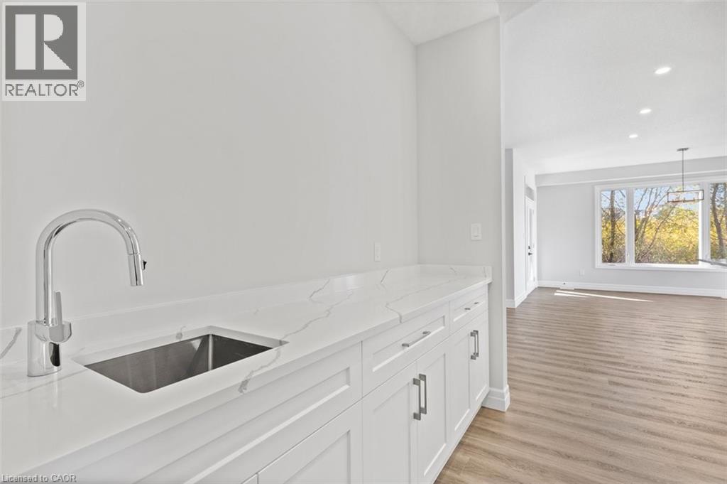 257 Ladyslipper Drive, Waterloo, Ontario  N2V 0C3 - Photo 11 - 40785912