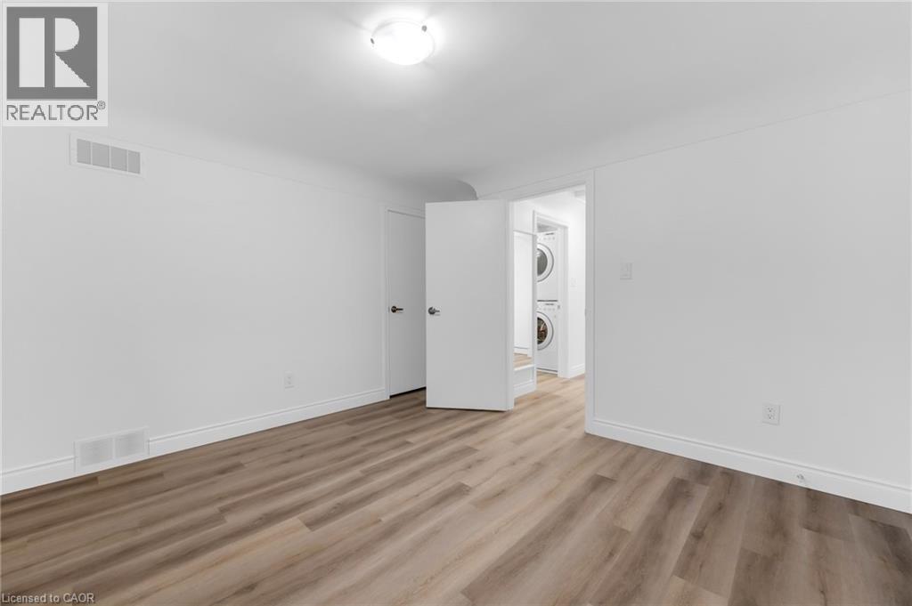 2 Wardrope Avenue Unit# 1, Stoney Creek, Ontario  L8G 1R8 - Photo 8 - 40784781