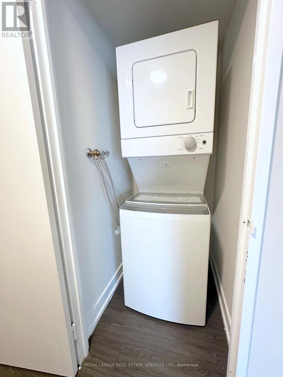 702 - 561 Sherbourne Street, Toronto, Ontario  M4X 0A1 - Photo 13 - C12515702