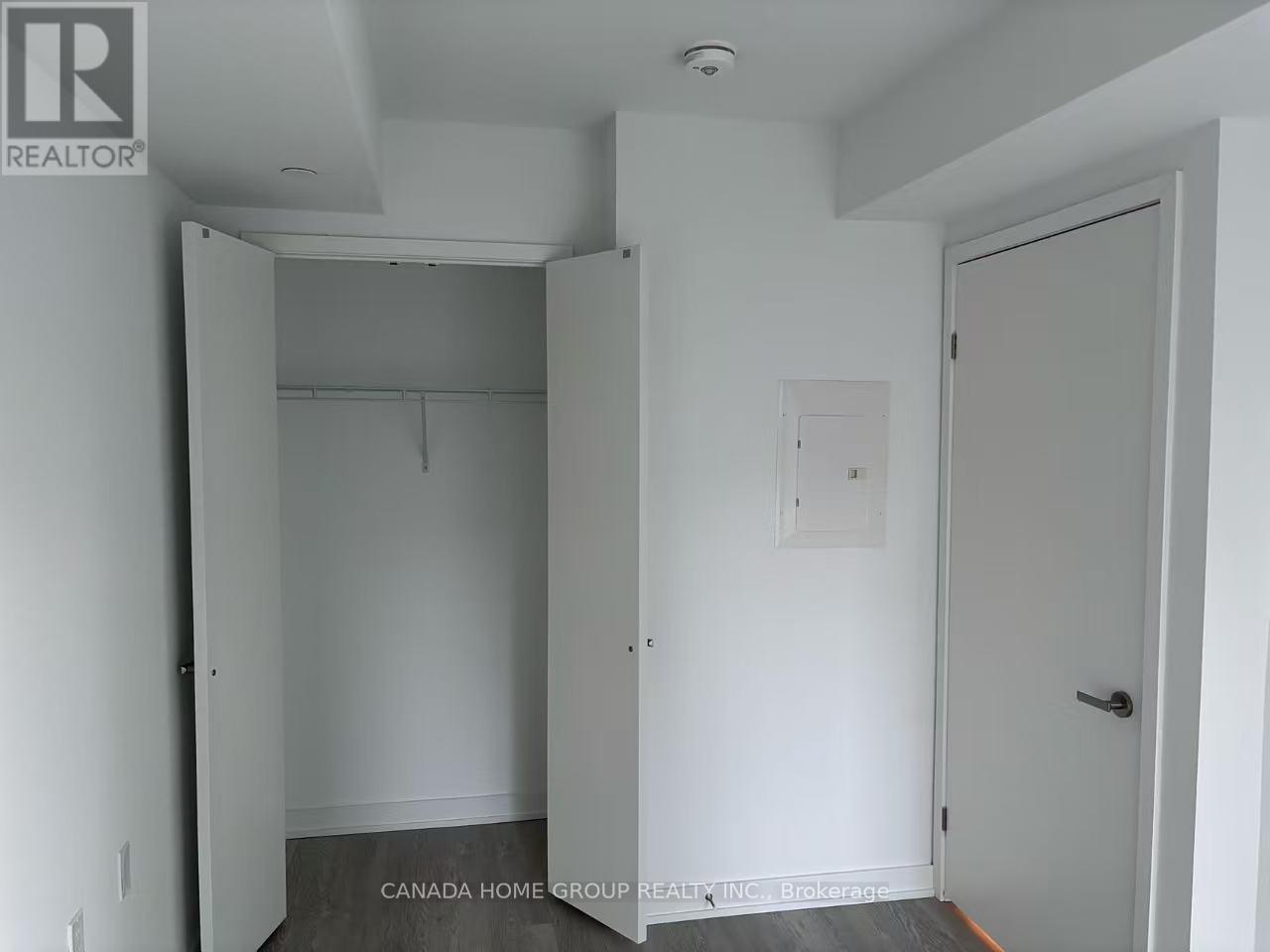 2016 - 88 Queen Street E, Toronto, Ontario  M5C 1S1 - Photo 8 - C12515728