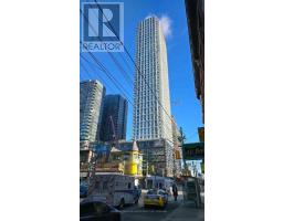 2016 - 88 QUEEN STREET E, Toronto, Ontario