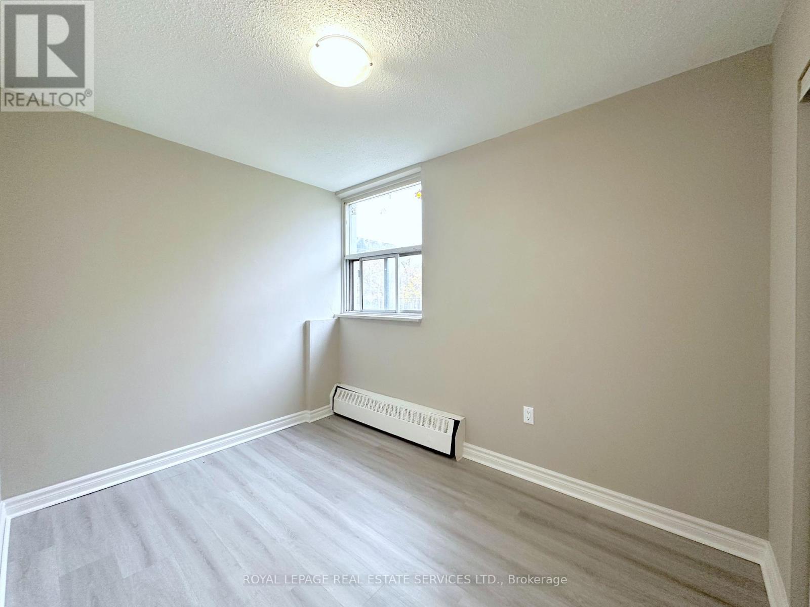 110 - 280 Wentworth Street W, Oshawa, Ontario  L1J 1N2 - Photo 4 - E12515704