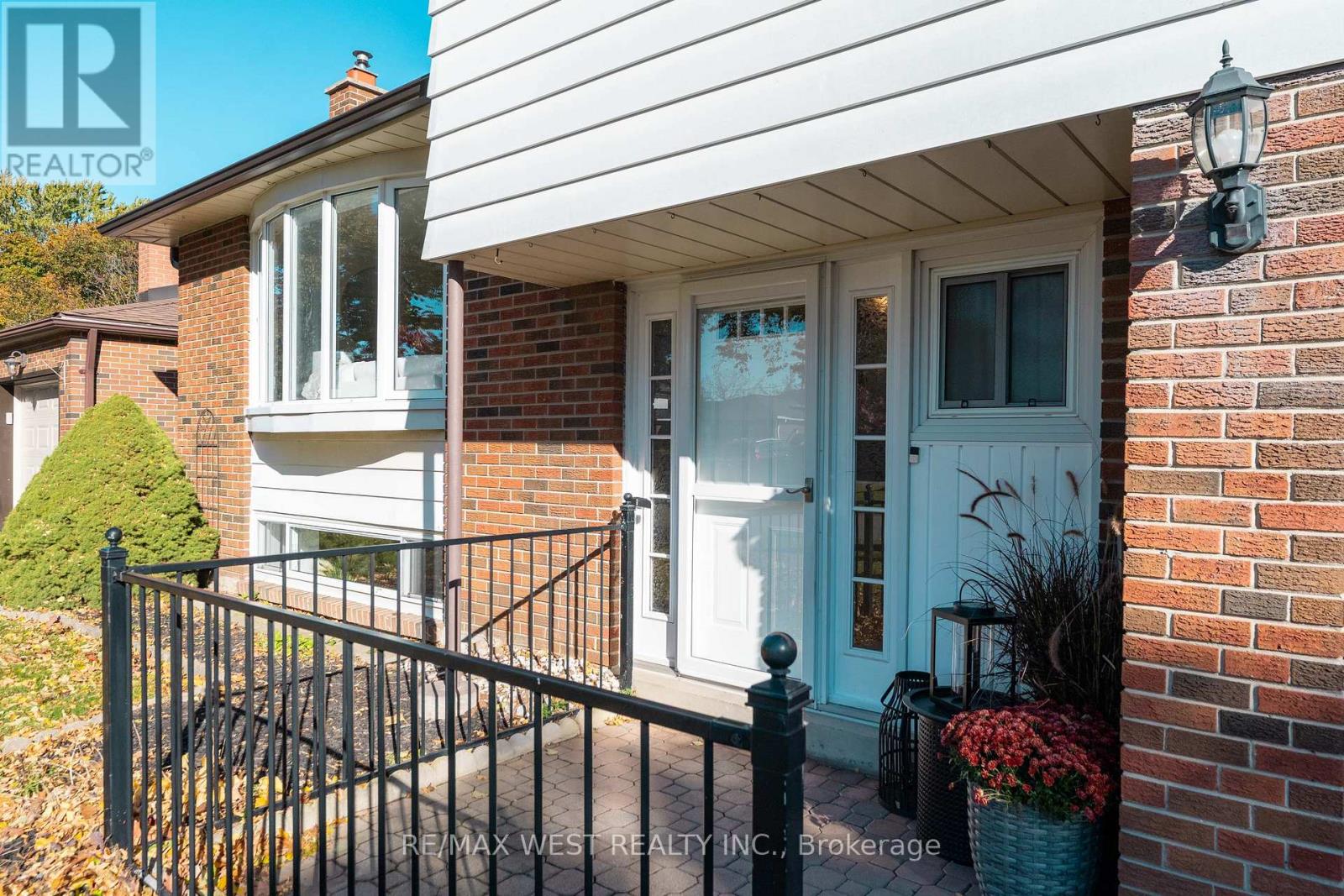 Unknown Address, ,     - Photo 3 - E12515710