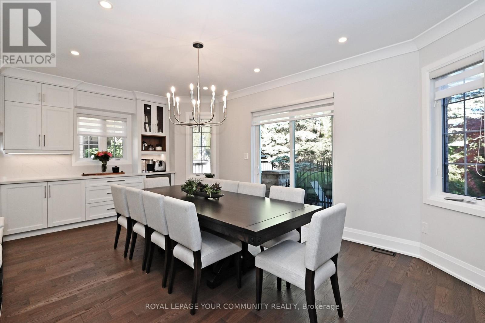 313 Willis Drive, Aurora, Ontario  L4G 7M3 - Photo 11 - N12515692