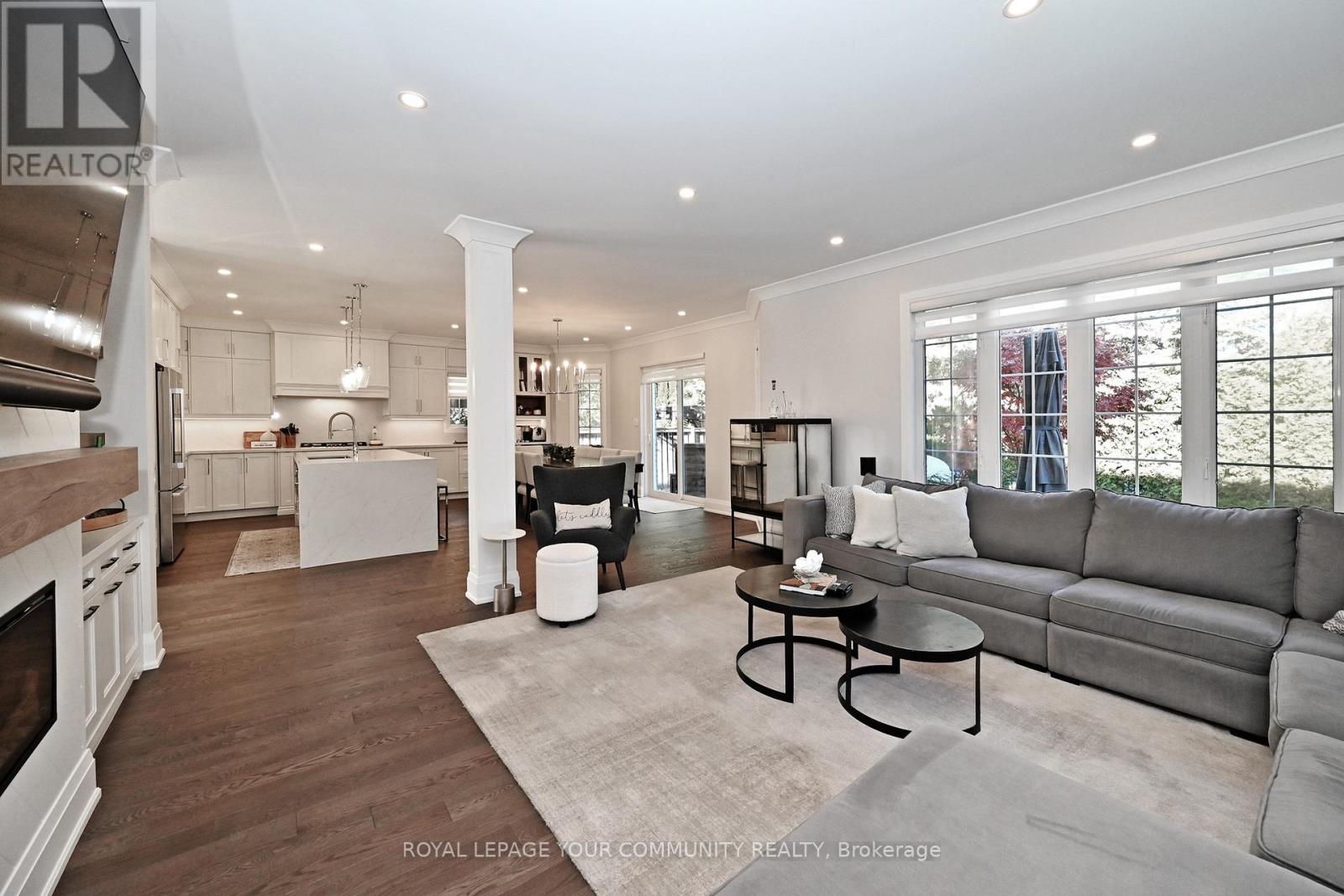 313 Willis Drive, Aurora, Ontario  L4G 7M3 - Photo 14 - N12515692