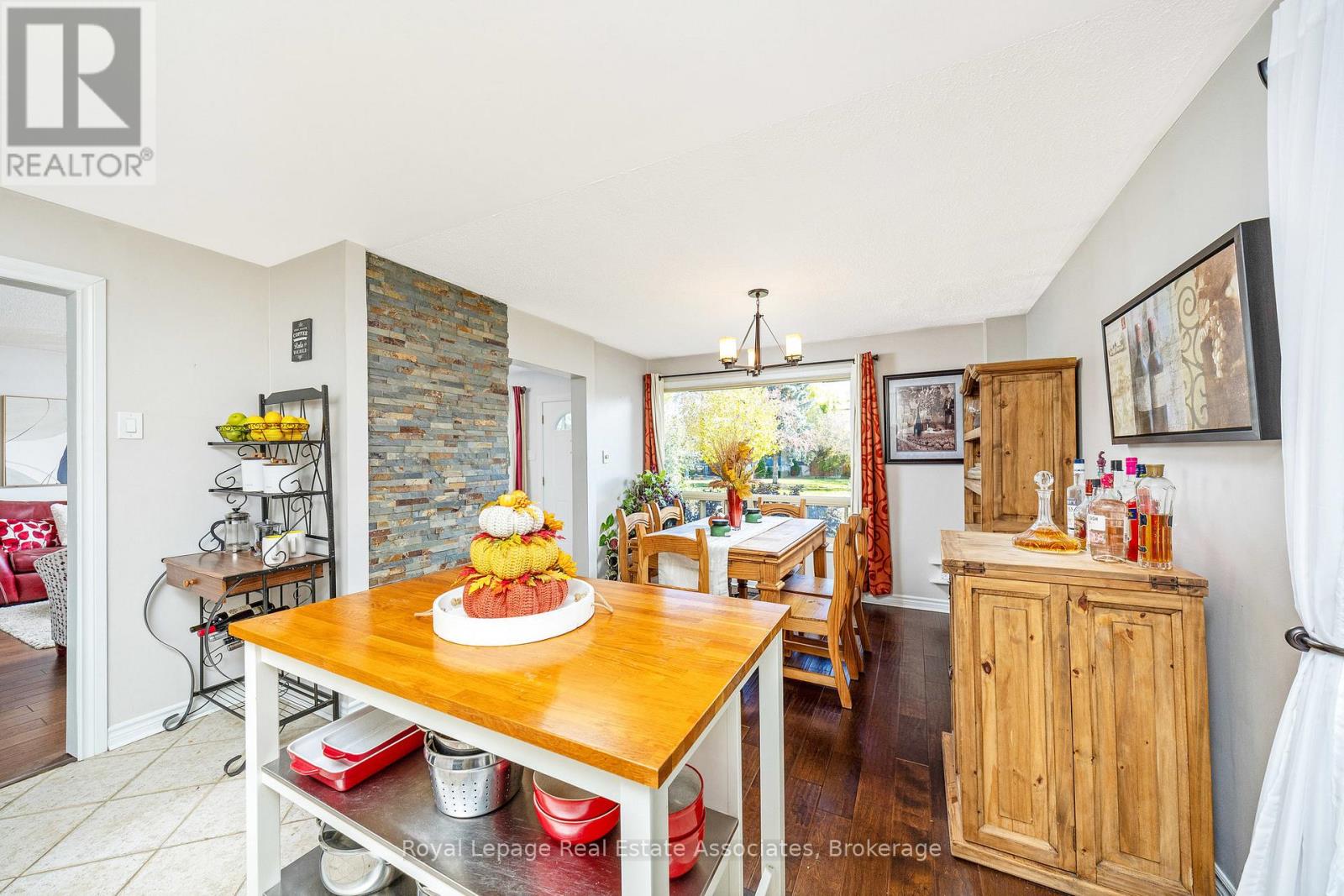 63 Bow River Crescent, Mississauga, Ontario  L5N 1J1 - Photo 19 - W12515688