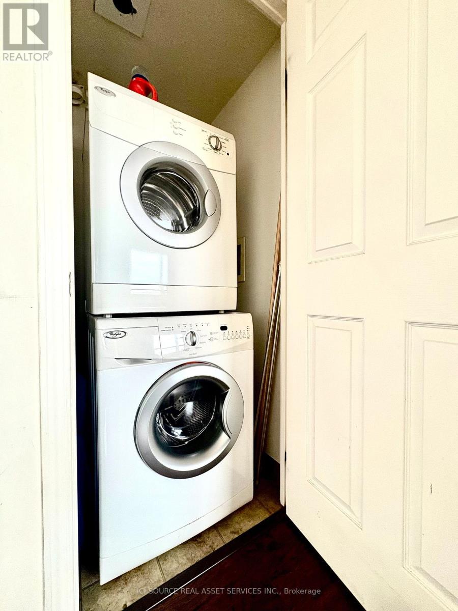 1906 - 335 Rathburn Road W, Mississauga, Ontario  L5B 0C8 - Photo 16 - W12515696