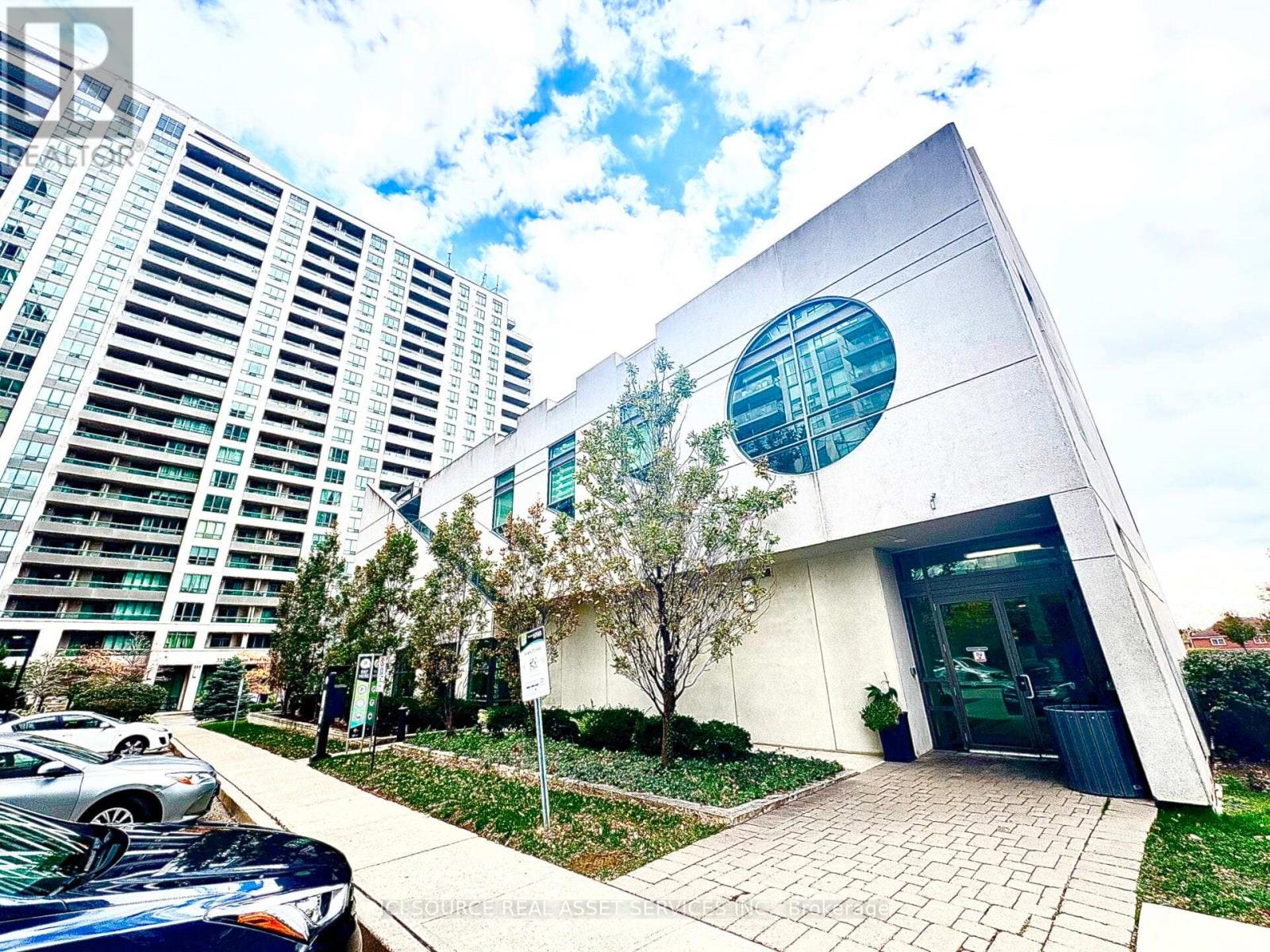 1906 - 335 Rathburn Road W, Mississauga, Ontario  L5B 0C8 - Photo 21 - W12515696