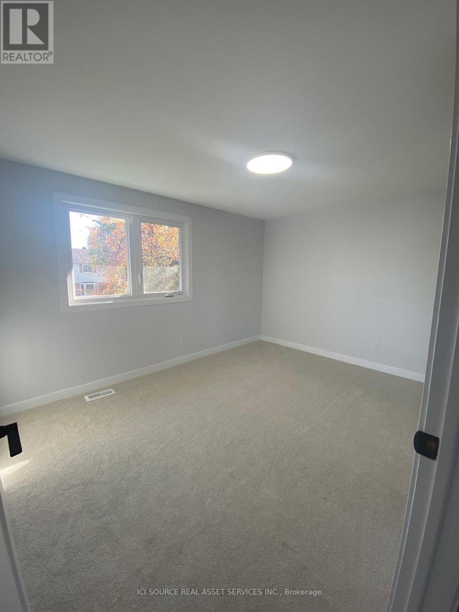 15 Scharf Lane, Ottawa, Ontario  K2L 2K3 - Photo 21 - X12515720