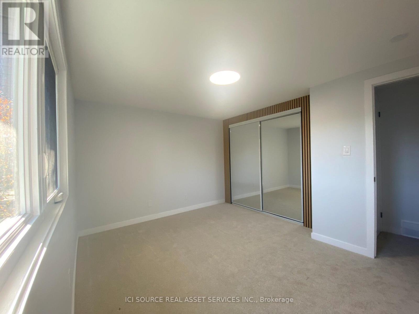 15 Scharf Lane, Ottawa, Ontario  K2L 2K3 - Photo 22 - X12515720