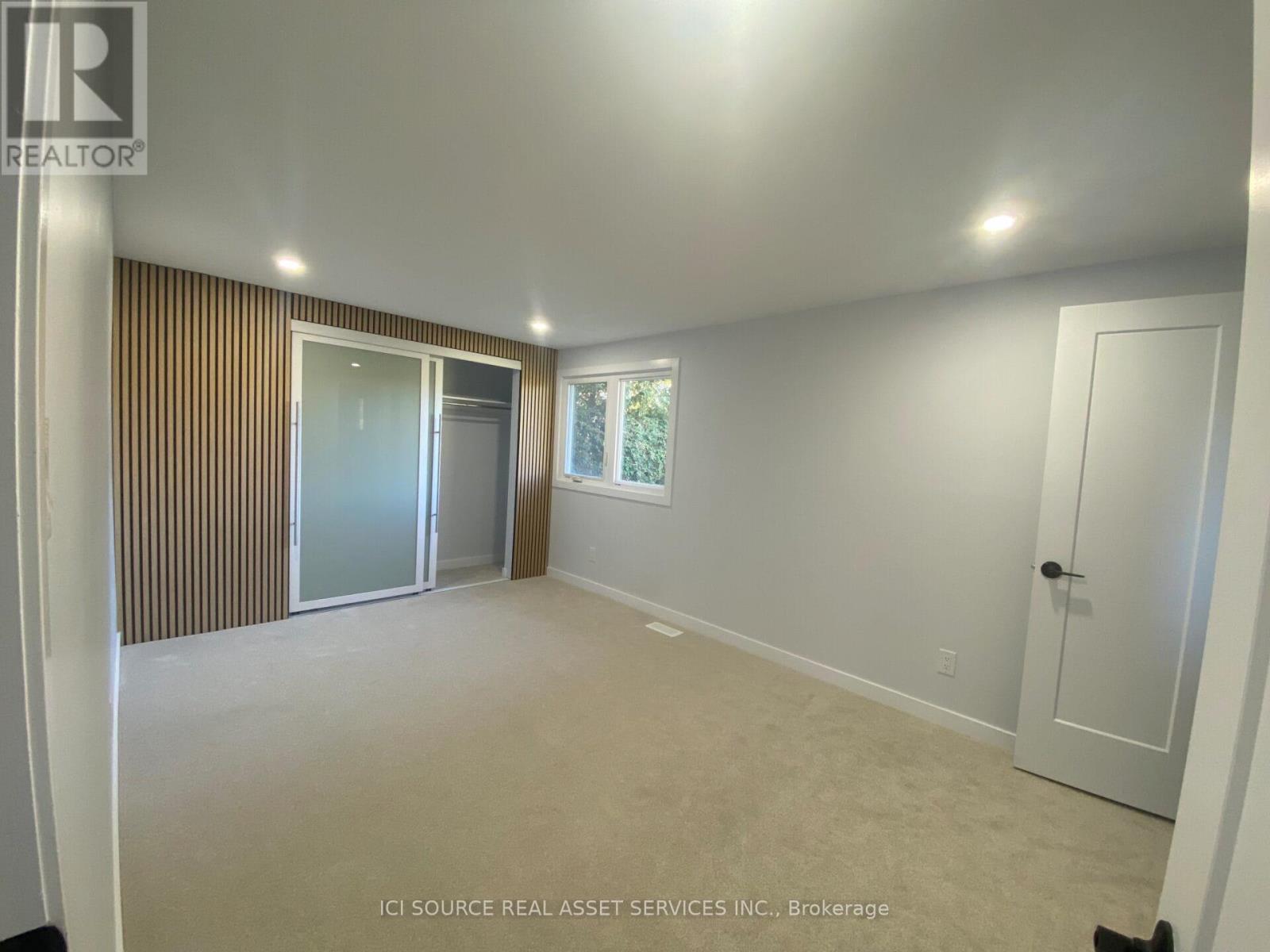 15 Scharf Lane, Ottawa, Ontario  K2L 2K3 - Photo 24 - X12515720