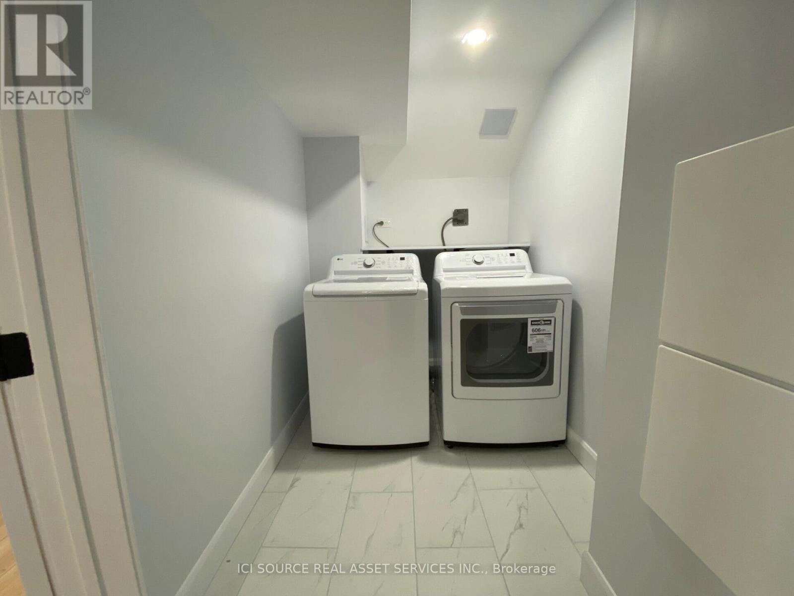 15 Scharf Lane, Ottawa, Ontario  K2L 2K3 - Photo 32 - X12515720