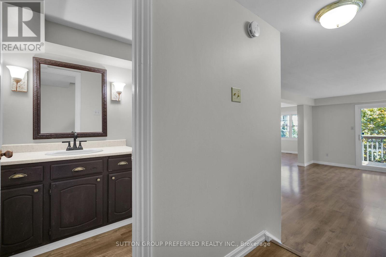 142 - 900 Pond View Road, London South, Ontario N5Z 4L7 - Photo 23 - X12515732