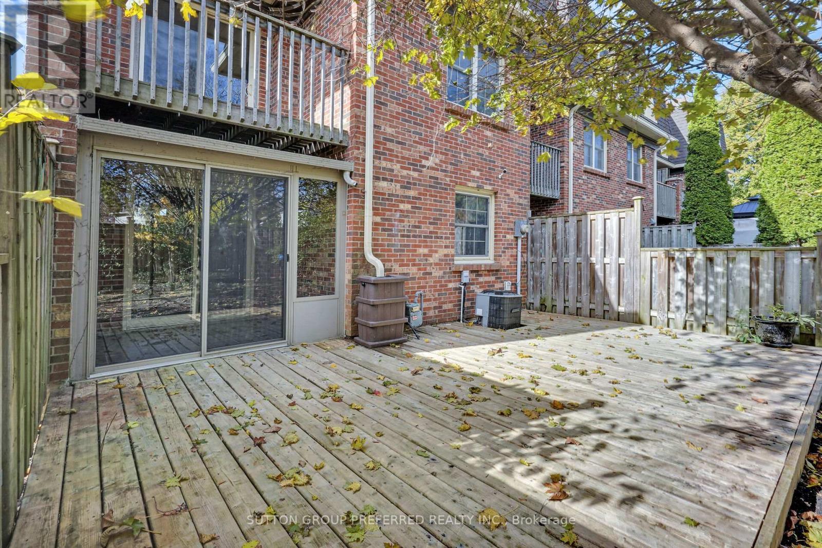 142 - 900 Pond View Road, London South, Ontario N5Z 4L7 - Photo 43 - X12515732