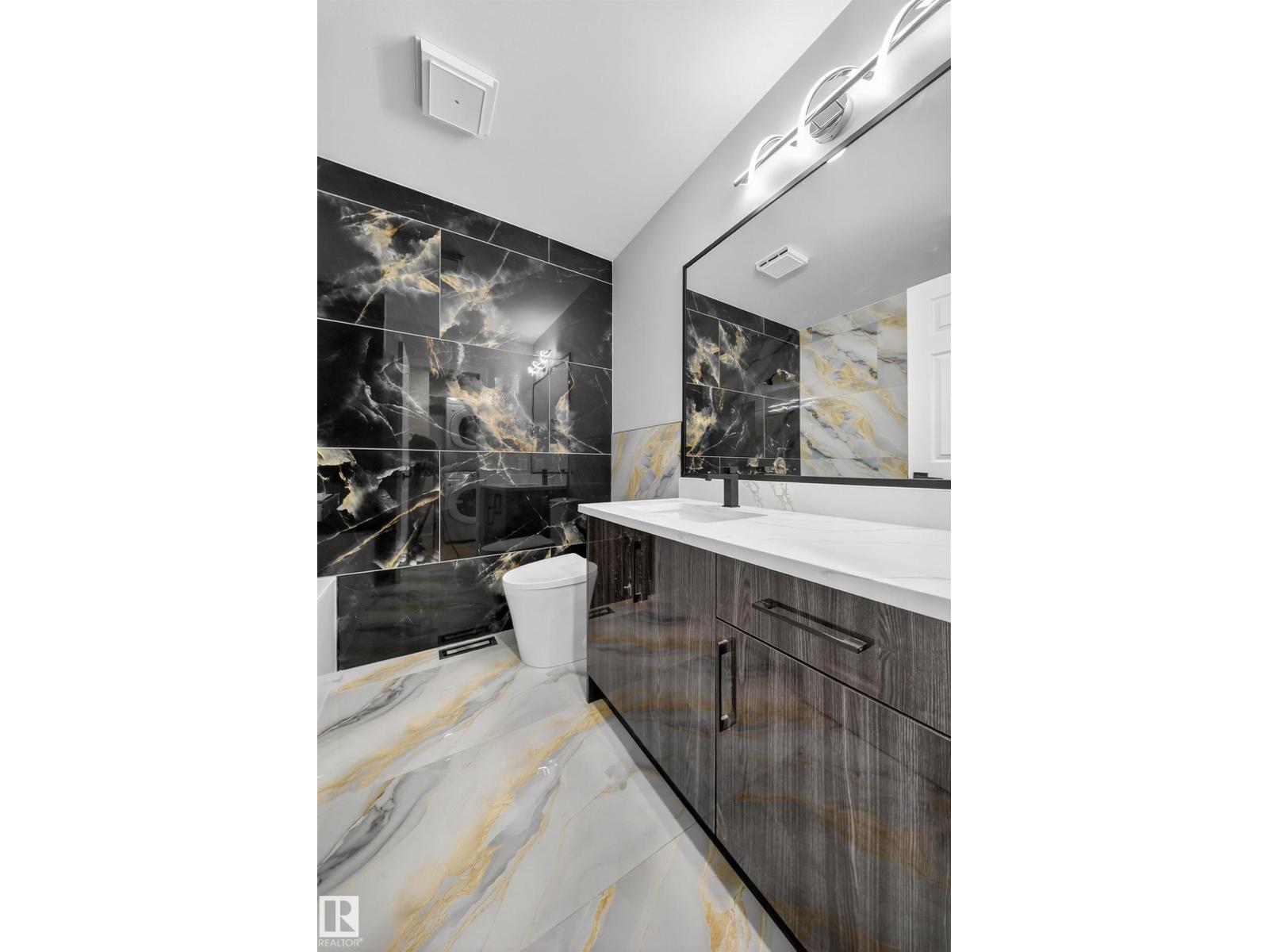 7820 22 Ave Nw, Edmonton, Alberta  T6K 2E3 - Photo 18 - E4464880