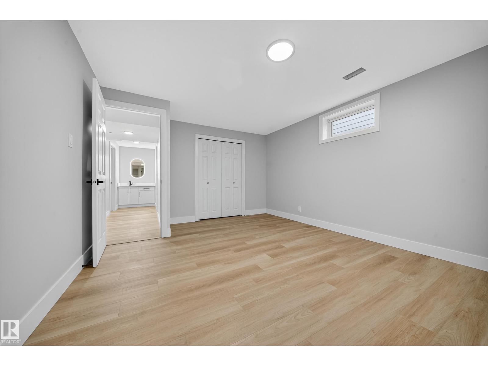 7820 22 Ave Nw, Edmonton, Alberta  T6K 2E3 - Photo 36 - E4464880