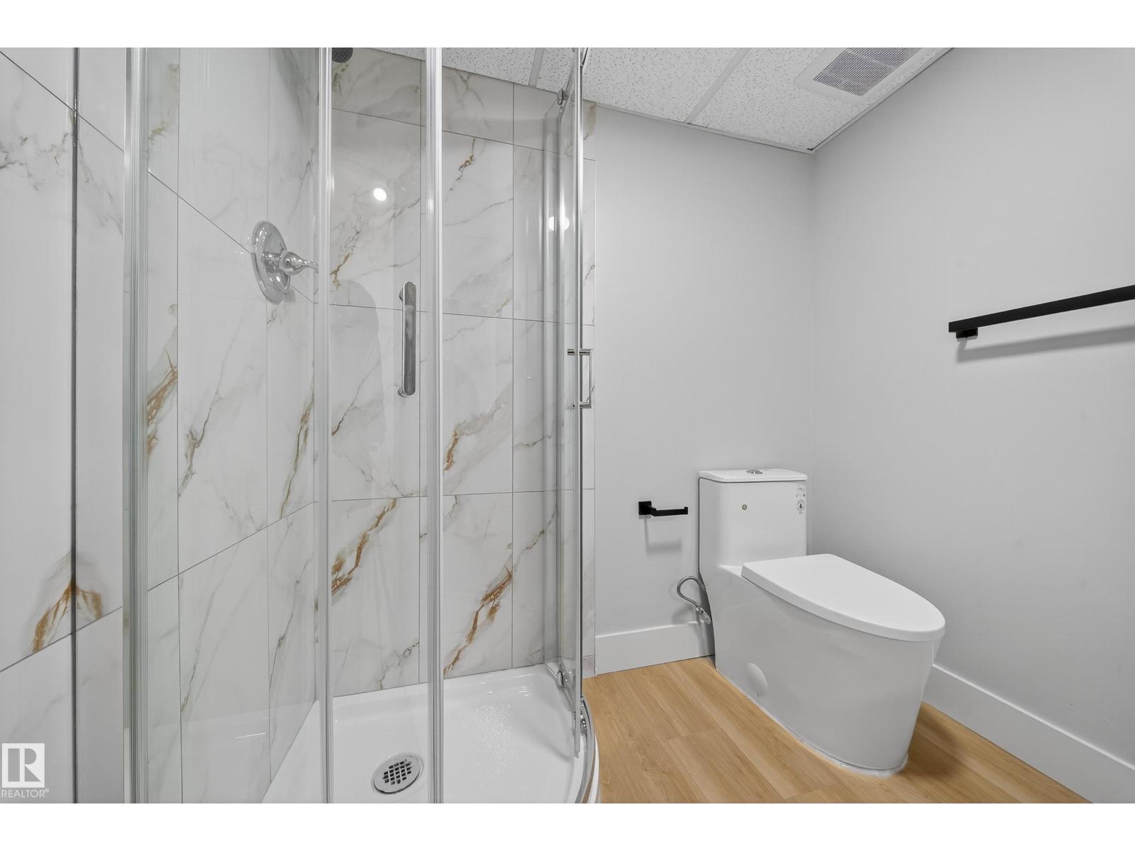 7820 22 Ave Nw, Edmonton, Alberta  T6K 2E3 - Photo 40 - E4464880