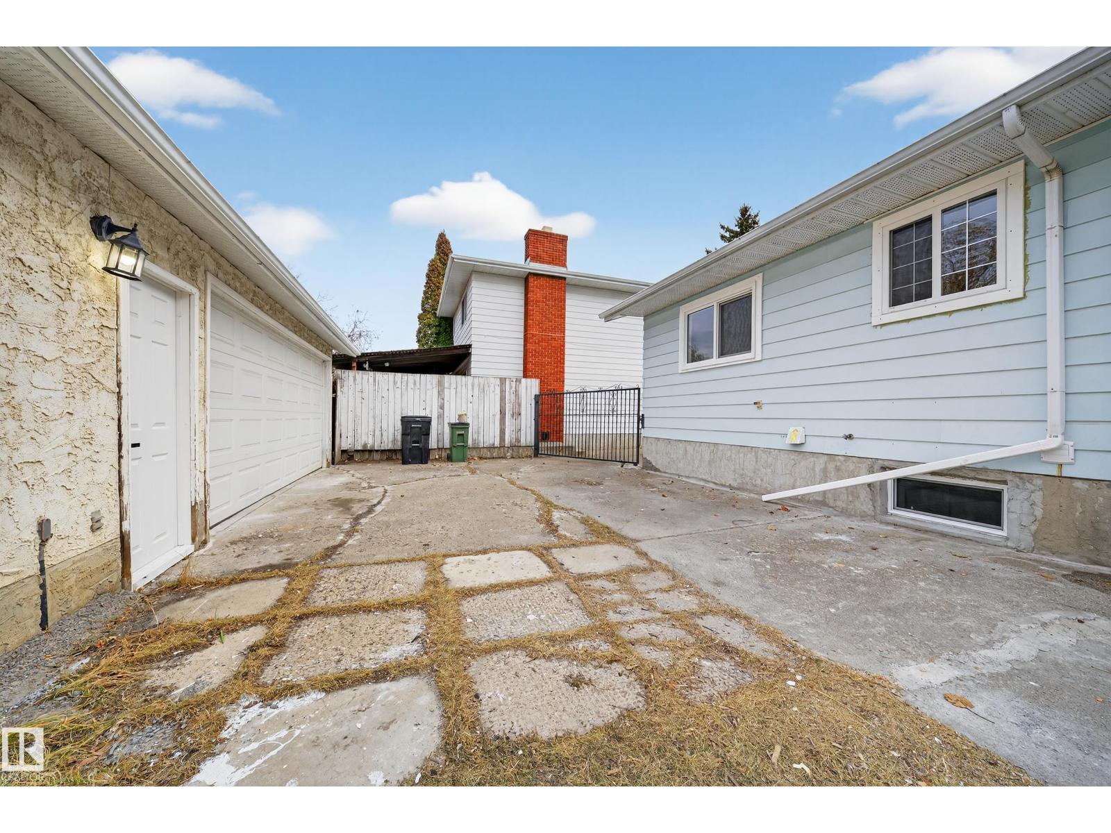 7820 22 Ave Nw, Edmonton, Alberta  T6K 2E3 - Photo 49 - E4464880