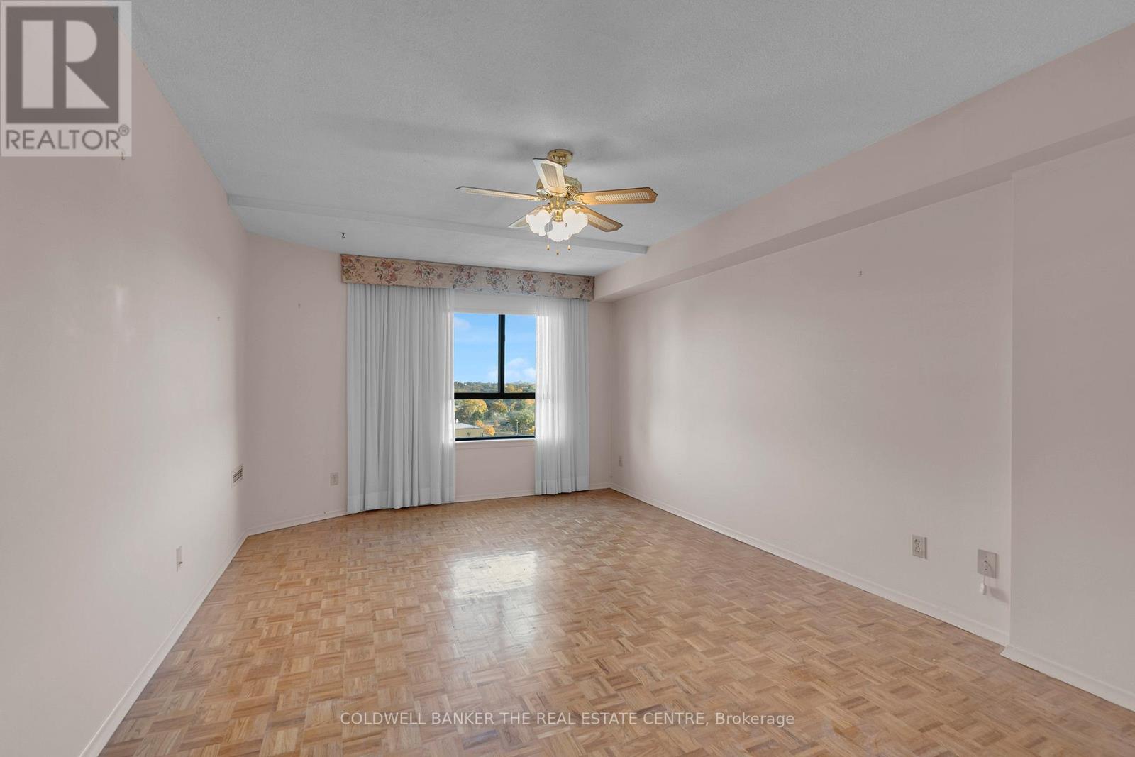 Unit E3 - 284 Mill Road, Toronto, Ontario  M9C 4W6 - Photo 19 - W12480228