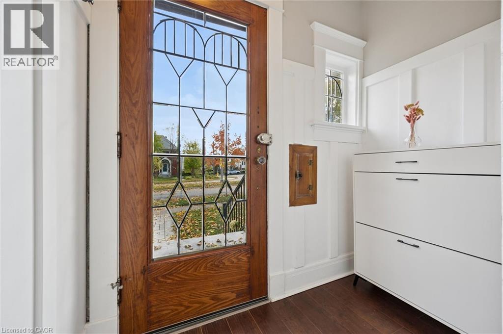 860 Queens Boulevard, Kitchener, Ontario  N2M 1A7 - Photo 5 - 40785774