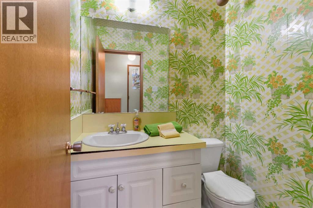 10 Sunnyside Crescent, Red Deer, Alberta  T4N 0E8 - Photo 14 - A2267634