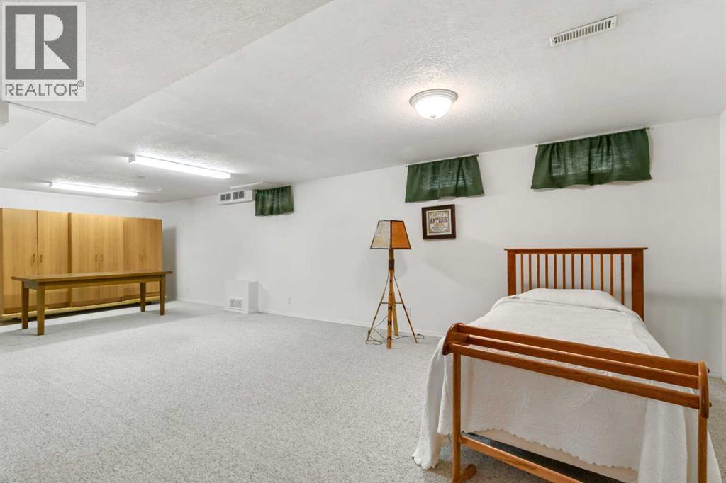 10 Sunnyside Crescent, Red Deer, Alberta  T4N 0E8 - Photo 24 - A2267634