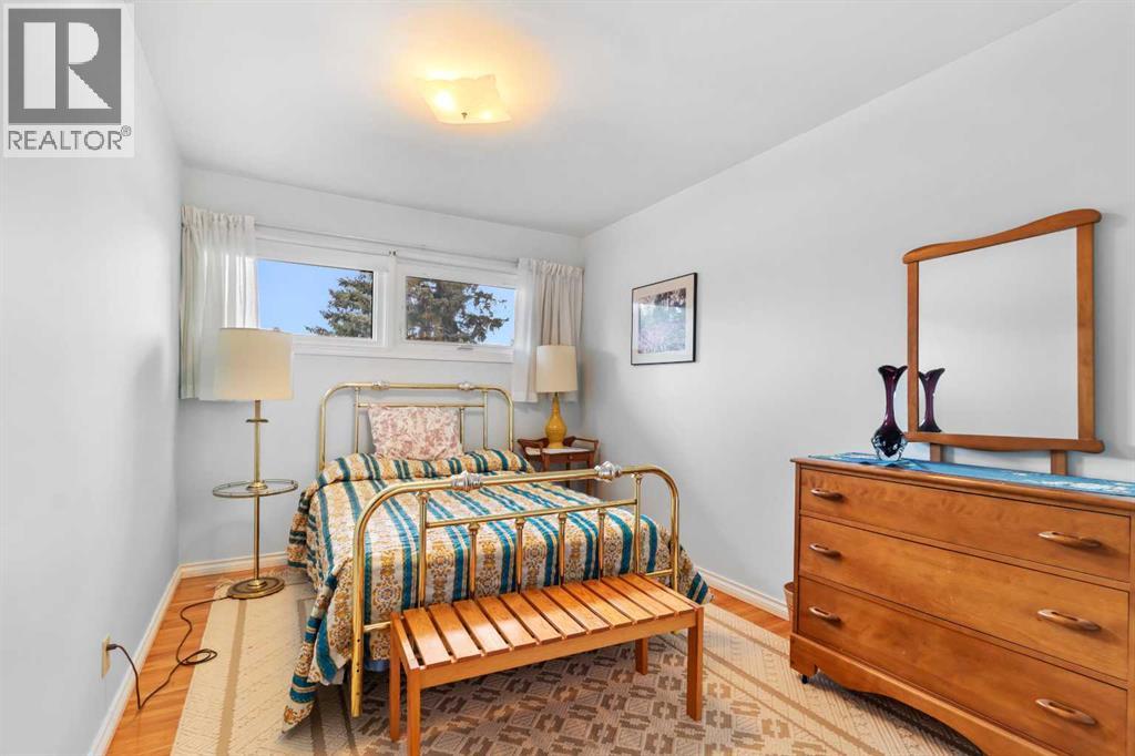 10 Sunnyside Crescent, Red Deer, Alberta  T4N 0E8 - Photo 36 - A2267634