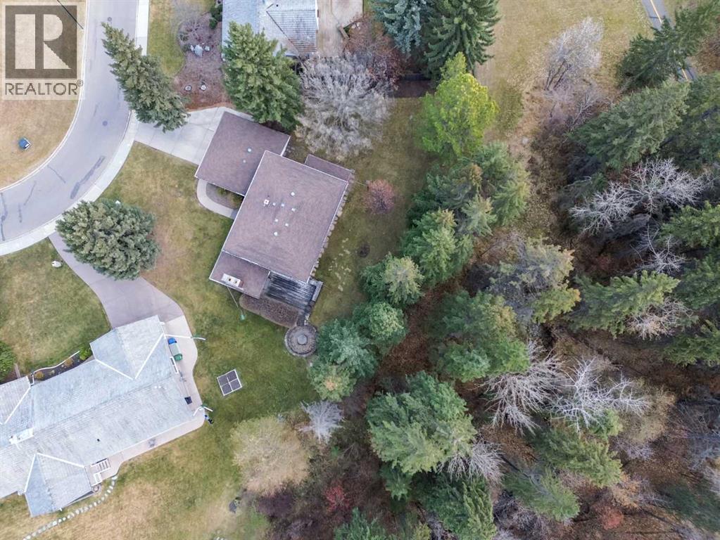 10 Sunnyside Crescent, Red Deer, Alberta  T4N 0E8 - Photo 34 - A2267634