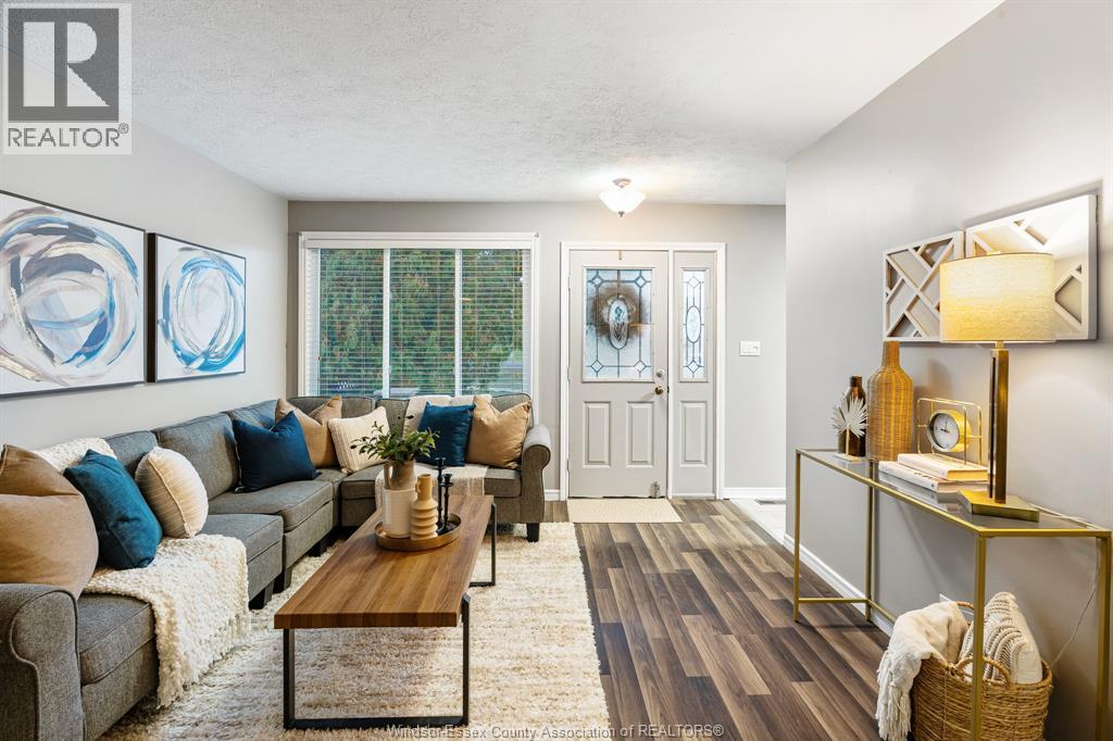 23 Mill East, Tilbury, Ontario N0P 2L0 - Photo 5 - 25028166