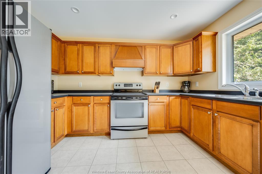 1314 Orchard, Kingsville, Ontario  N9Y 2R7 - Photo 12 - 25028125