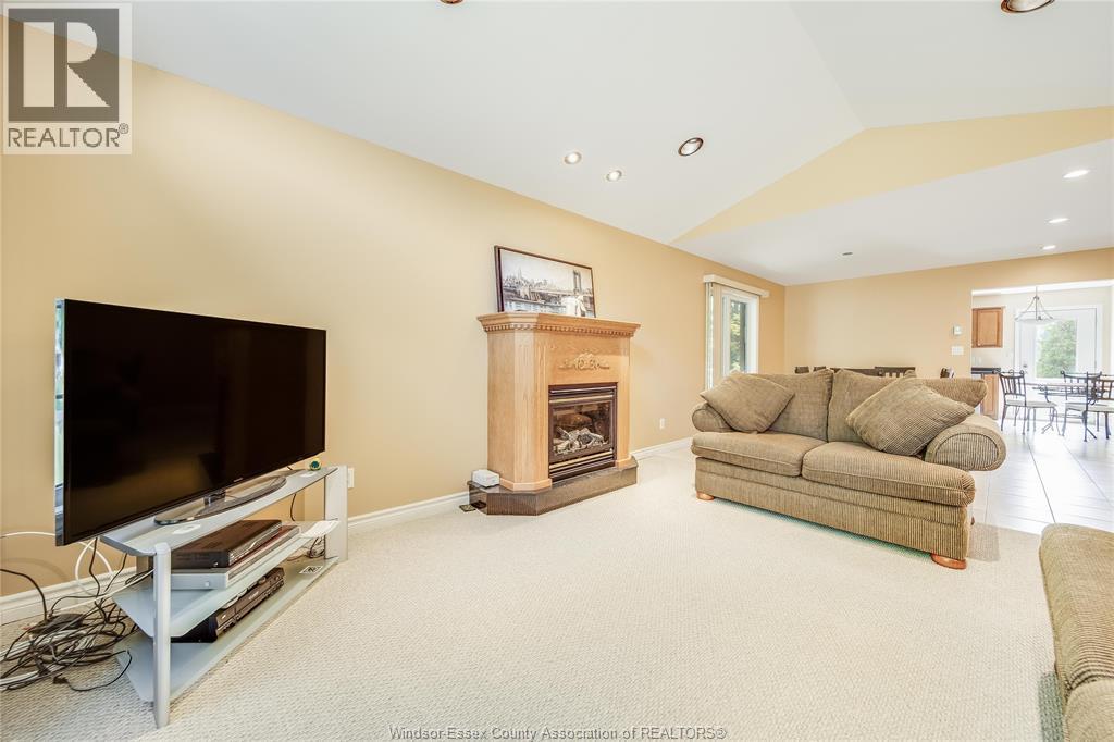 1314 Orchard, Kingsville, Ontario  N9Y 2R7 - Photo 9 - 25028125