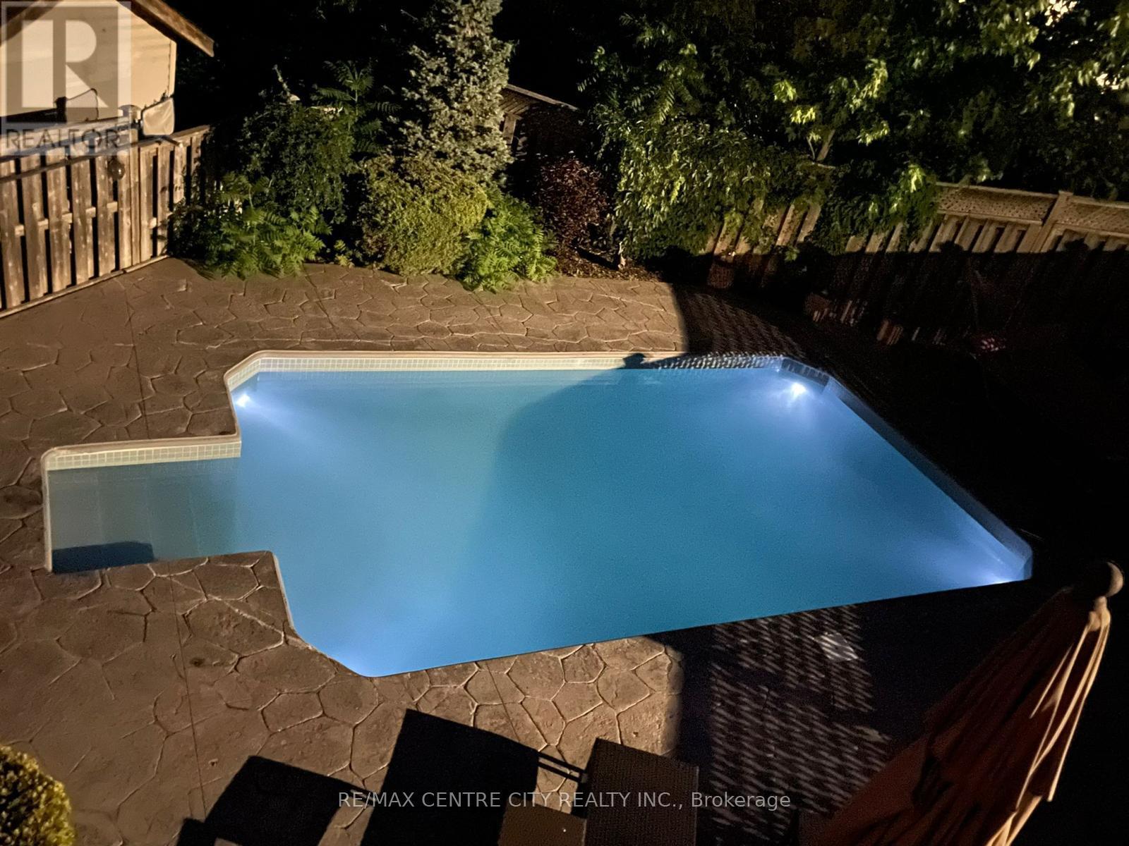 1 Mcgregor Court, St. Thomas, Ontario N5P 4H7 - Photo 45 - X12405031