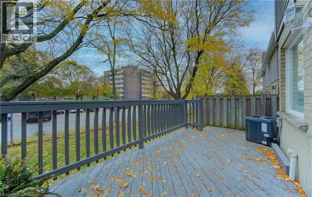 10 Holborn Court Unit# 28, Kitchener, Ontario  N2A 3Y9 - Photo 22 - 40785602