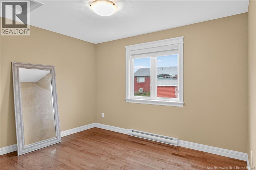 33 Cumberland, Moncton, New Brunswick  E1G 0Z9 - Photo 17 - NB129695