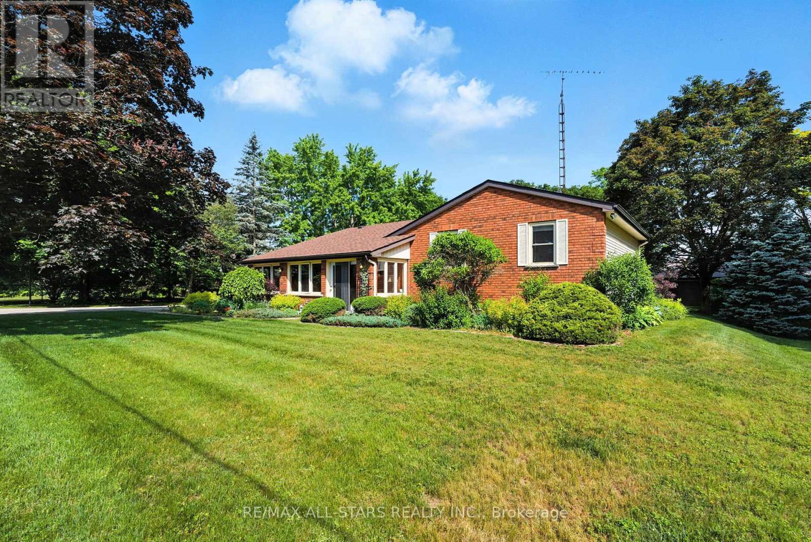 740 Ball Road, Uxbridge, Ontario  L9P 1M6 - Photo 3 - N12515752