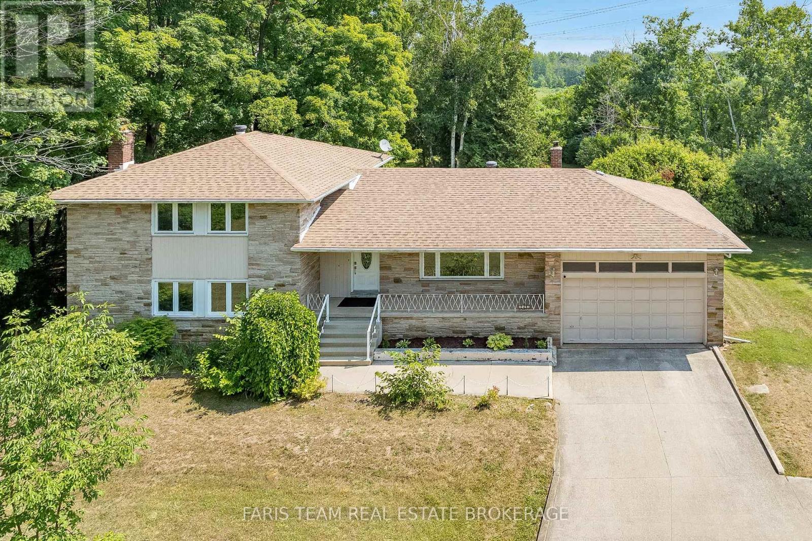 2597 George Johnston Road, Springwater, Ontario  L9X 1C7 - Photo 2 - S12515740