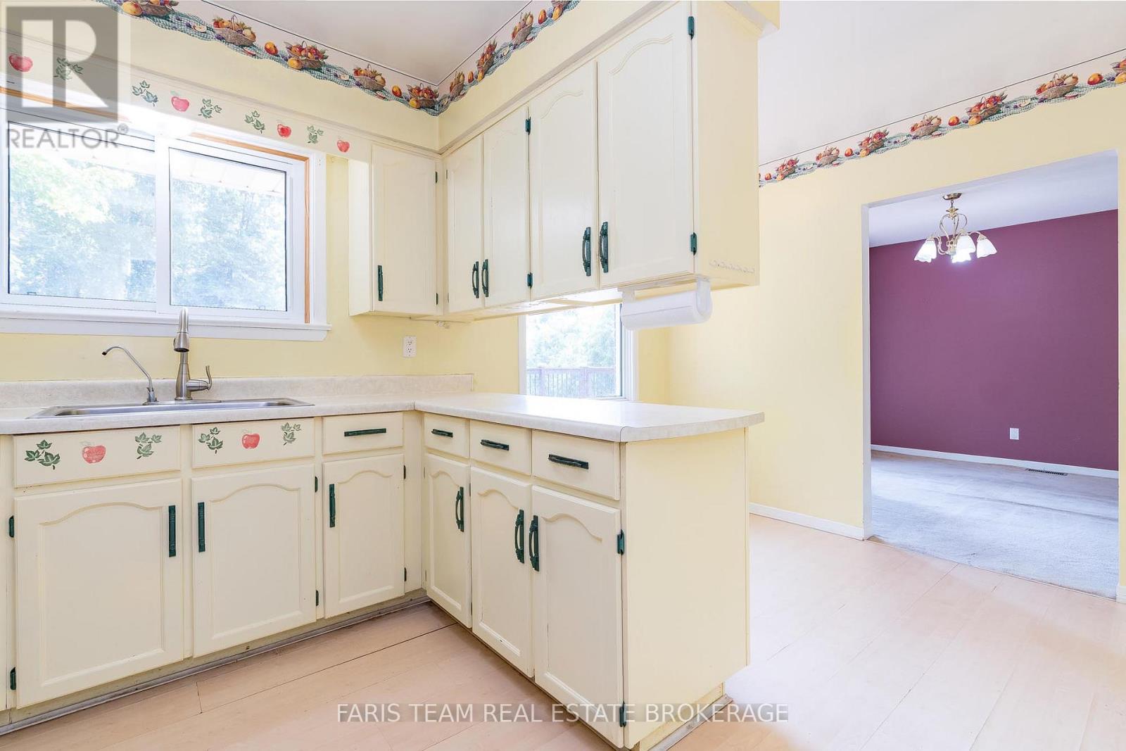 2597 George Johnston Road, Springwater, Ontario  L9X 1C7 - Photo 6 - S12515740