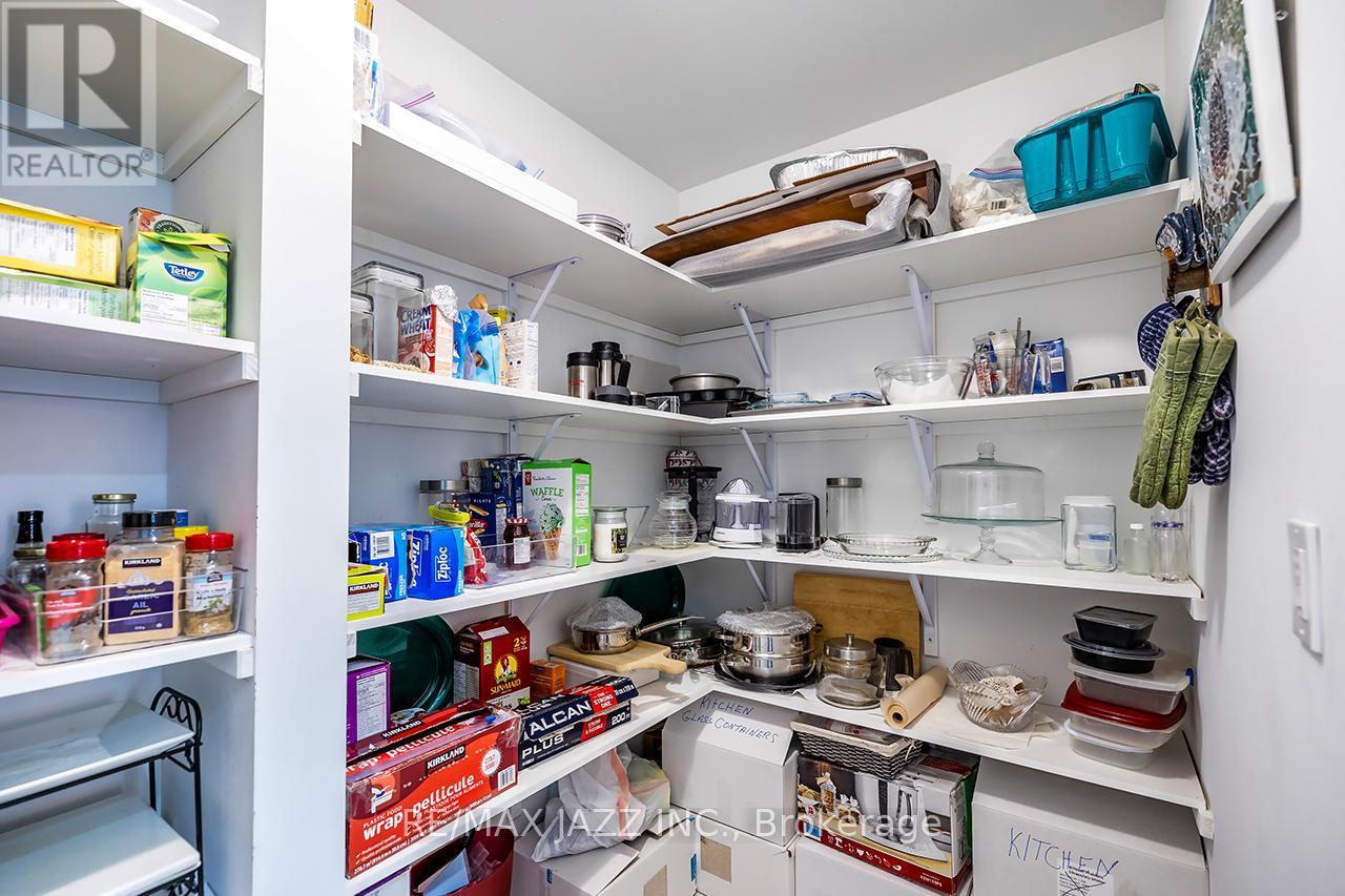 10 Thomas Bird Street, Clarington (Bowmanville), Ontario  L1C 7C9 - Photo 13 - E12515780