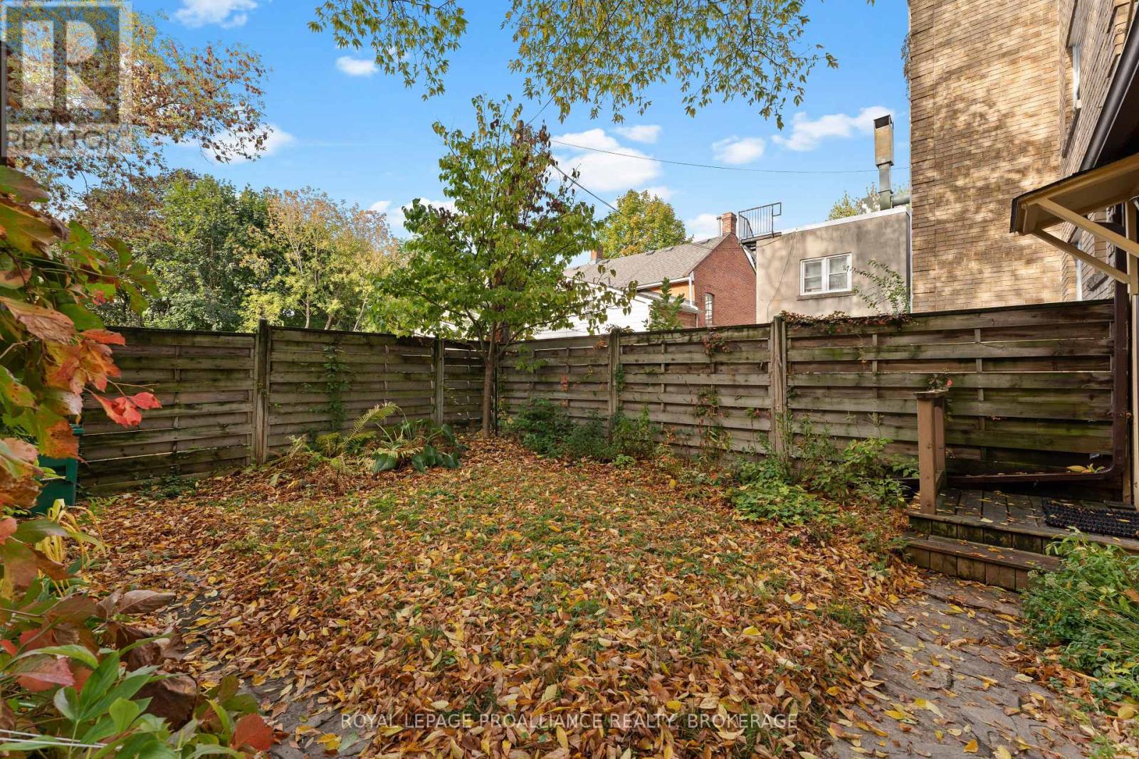 94 William Street, Kingston (Central City East), Ontario  K7L 2C5 - Photo 26 - X12515764