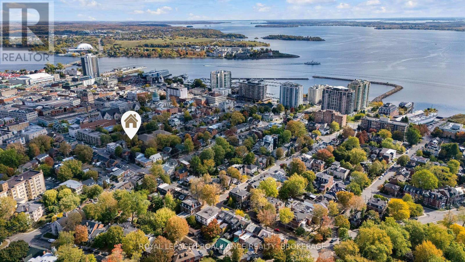 94 William Street, Kingston (Central City East), Ontario  K7L 2C5 - Photo 3 - X12515764