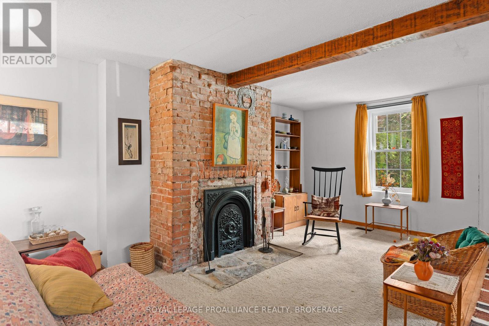 94 William Street, Kingston (Central City East), Ontario  K7L 2C5 - Photo 7 - X12515764