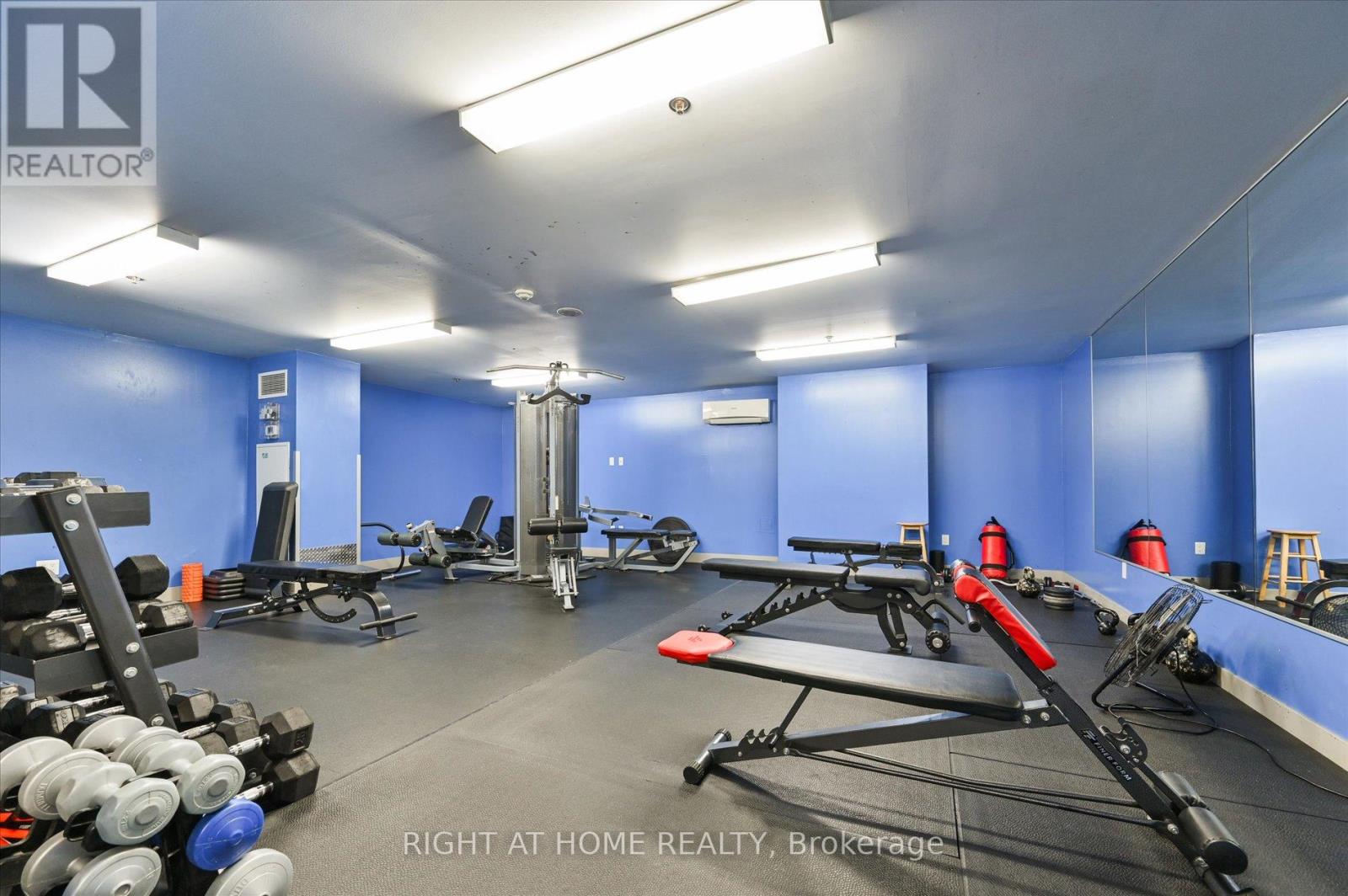 910 - 816 Lansdowne Avenue, Toronto, Ontario  M6H 4K6 - Photo 22 - W12515738