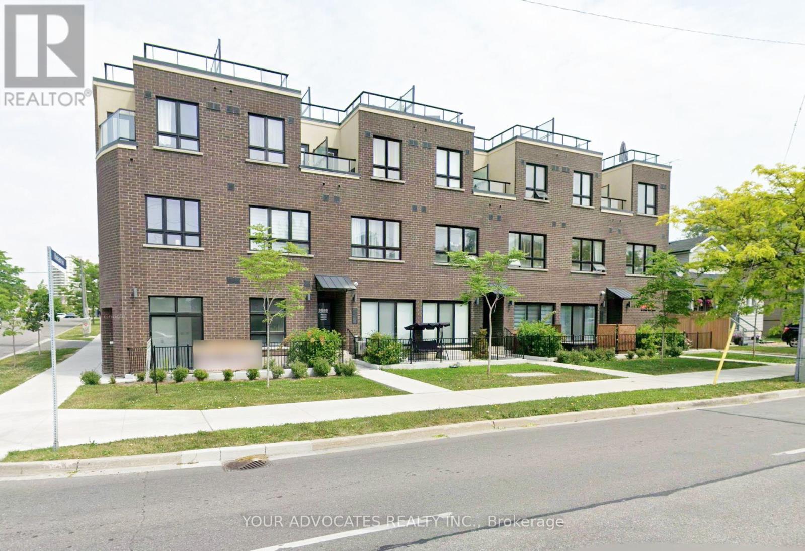 9 Vivian Road, Toronto, Ontario  M1M 0E4 - Photo 2 - E12477860