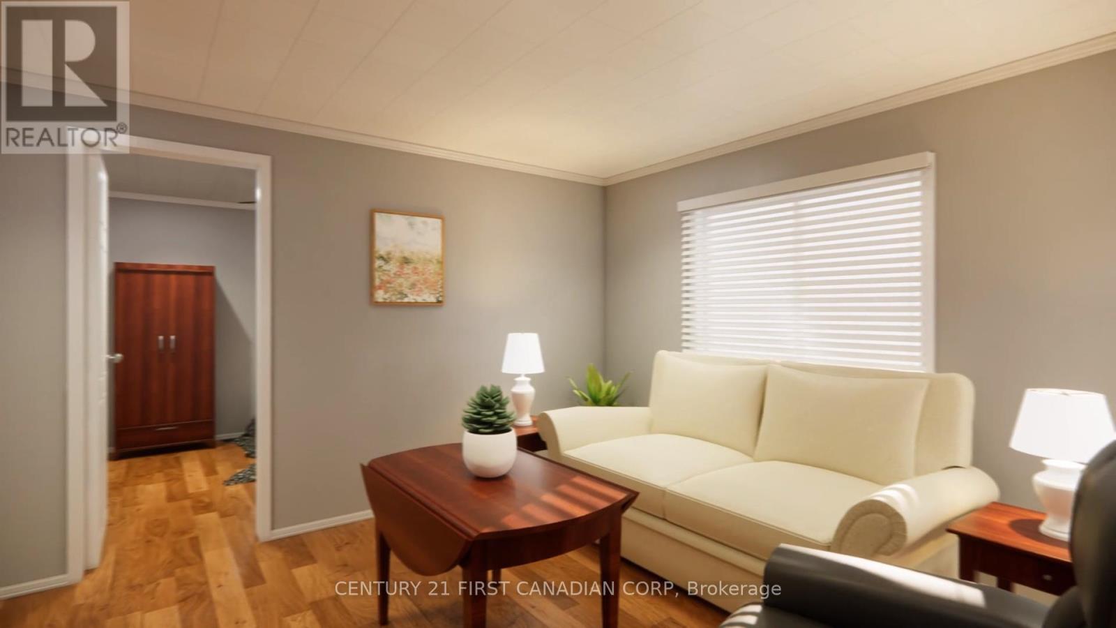 291 24 Highway W, Norfolk, Ontario N0E 1X0 - Photo 7 - X12515776