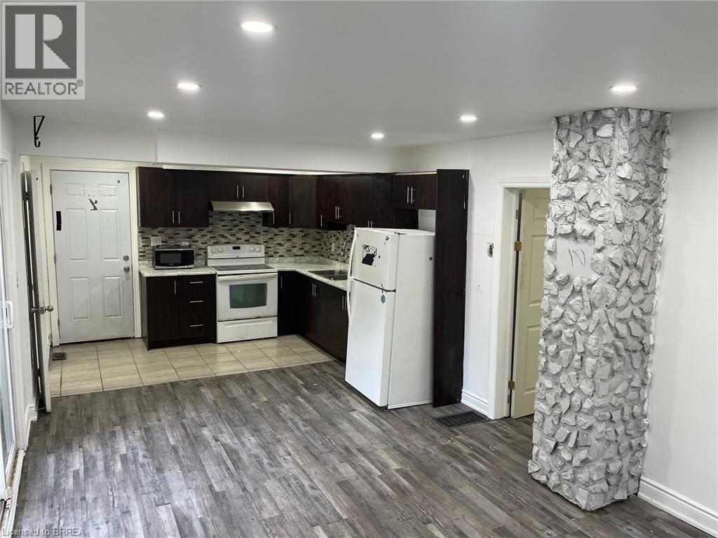 153 Albion Street Unit# 4, Brantford, Ontario N3T 3M8 - Photo 2 - 40785950