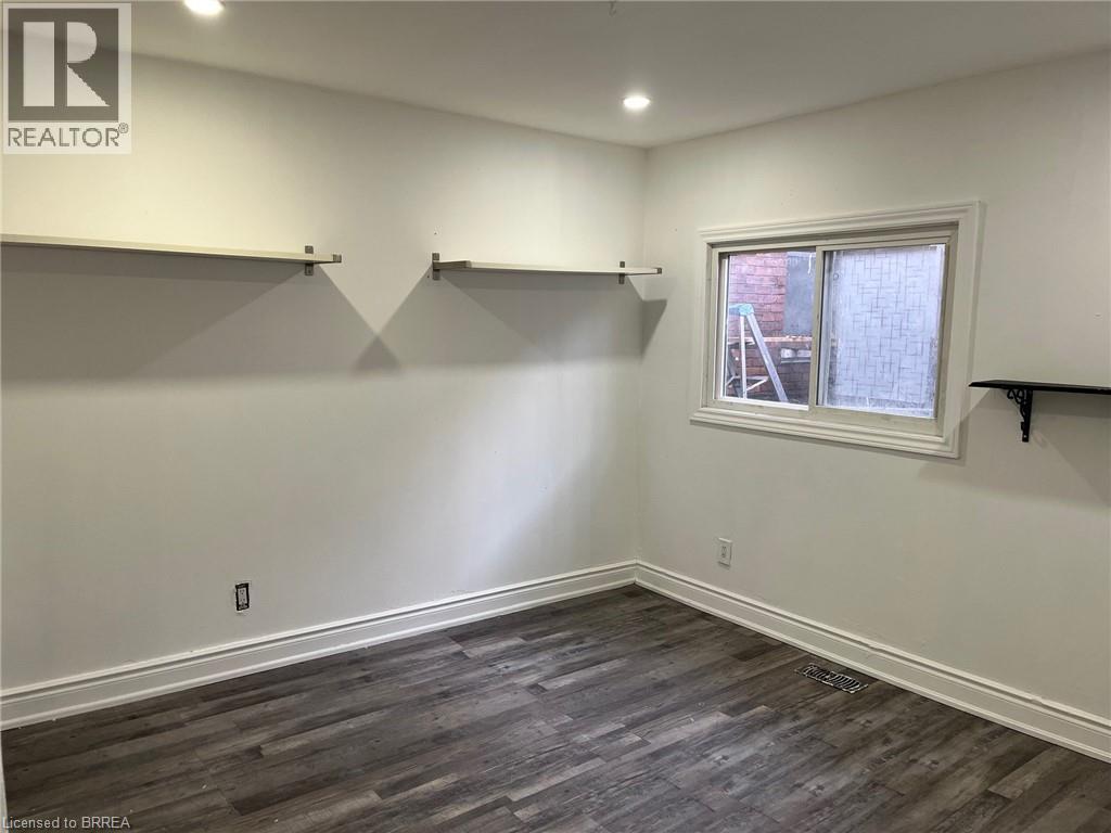 153 Albion Street Unit# 4, Brantford, Ontario N3T 3M8 - Photo 4 - 40785950